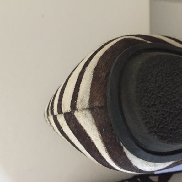 Nine West Flats - Picture 4 of 7